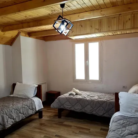 Bed & Breakfast Bujtina Tinari