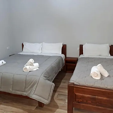 Bed & Breakfast Bujtina Tinari Theth