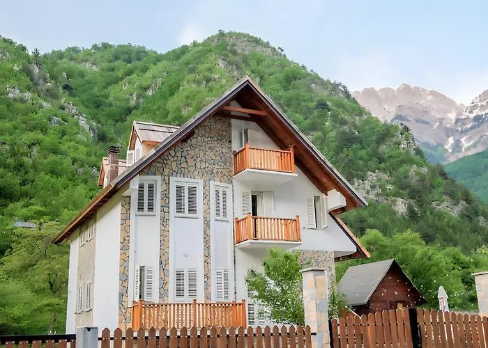 Bed & Breakfast Bujtina Tinari Theth
