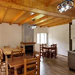 Bed & Breakfast Bujtina Tinari Theth